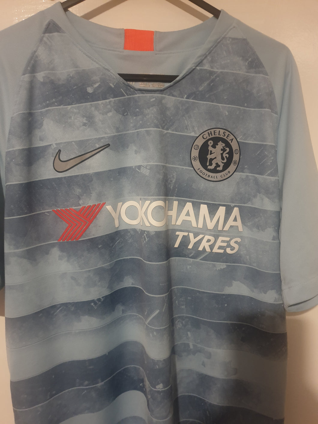 Chelsea FC 2018-2019 Third Shirt (Size Medium)