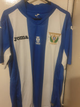 Load image into Gallery viewer, C.D. LEGANES 2015-16 HOME SHIRT (SIZE MEDIUM)
