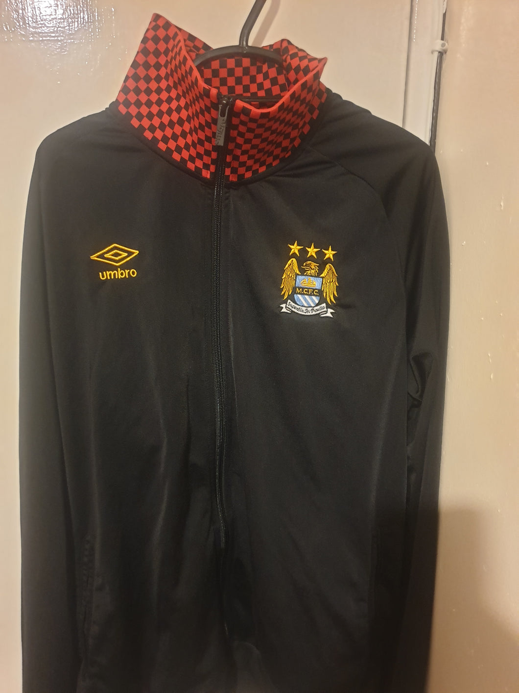 Manchester City (Cityzens) Vintage Football Jacket(Size XXL)