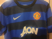 Load image into Gallery viewer, Manchester United 2011-2012 Away Shirt (Size YL/XS)
