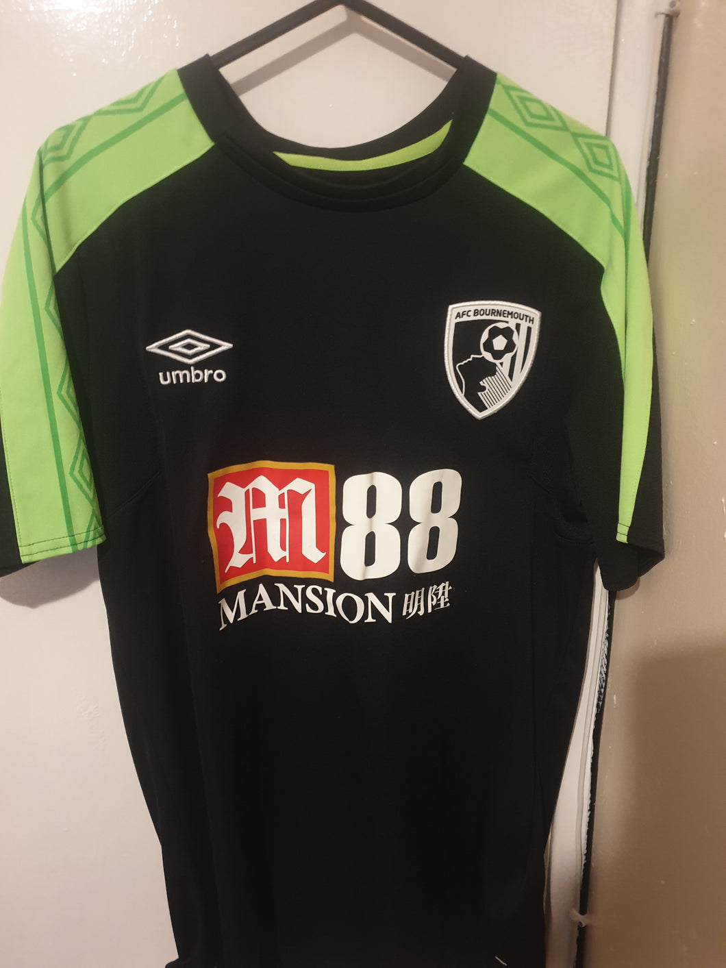 Bournemouth 2017-18 Third Shirt (Size Small)