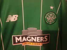 Load image into Gallery viewer, Celtic 2015-15 Away Shirt Mackay-Steven 16(Size XL)
