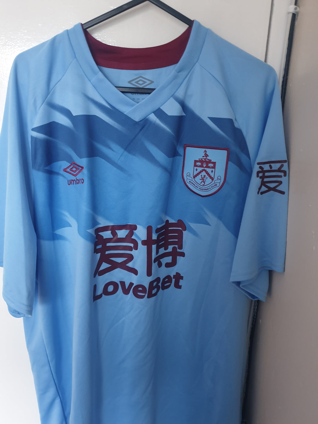 Burnley 2019-2020 Away Shirt (Size XL)