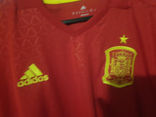 Load image into Gallery viewer, Spain National Team 2016-17 Home Shirt (Size Medium)
