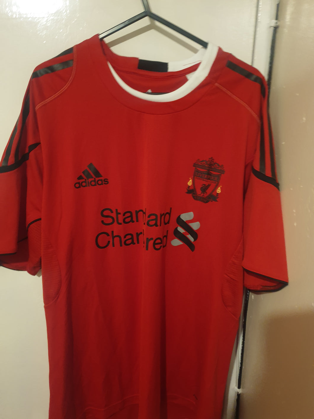 Liverpool 2010-2011 Training Football Shirt(Size L/XL 42/44)