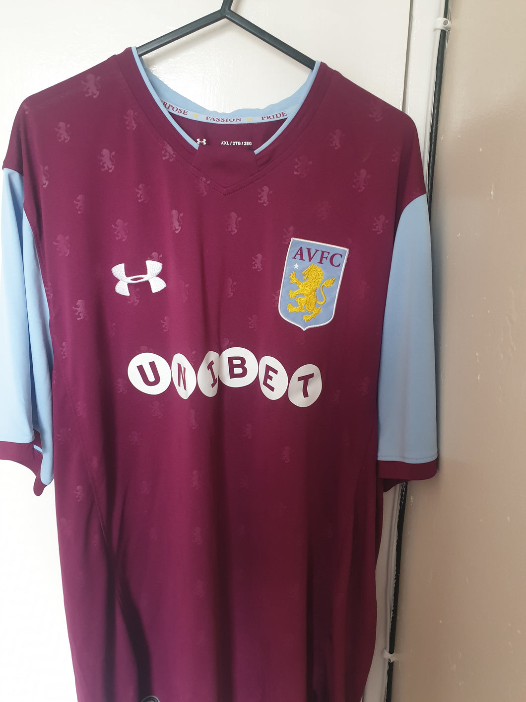Aston Villa 2017-18 Home Shirt (Size XXL)