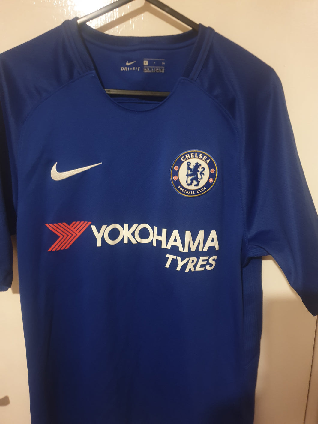 Chelsea Fc 2017-2018 Home Shirt (Size Small)