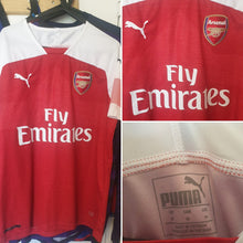 Load image into Gallery viewer, ARSENAL 2018/19 Puma HOME Football Shirt Size SMALL ADULT 
