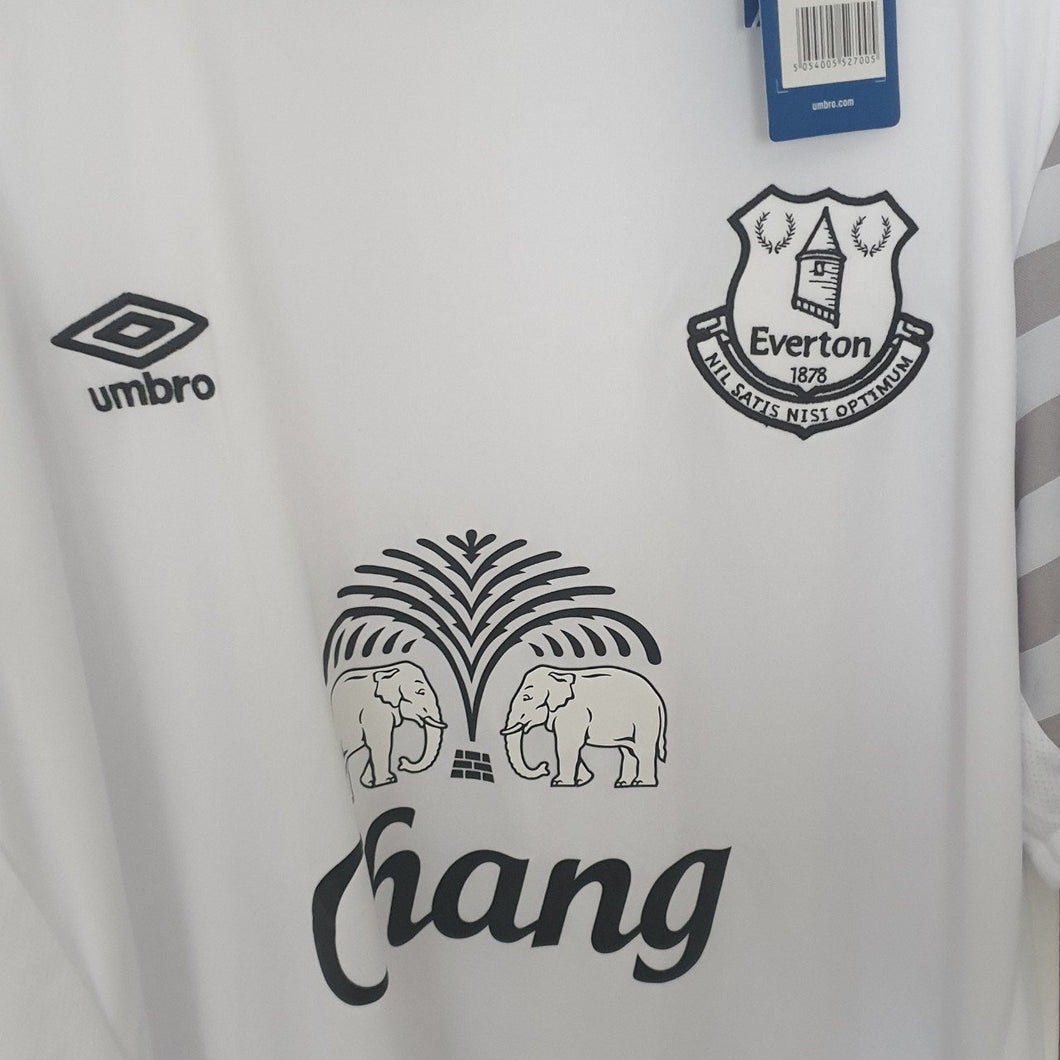 BNWT Everton 2015/16 Away Shirt Umbro (Size XL)