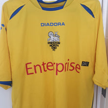 Load image into Gallery viewer, Preston North End 2006/2007 Away Football Shirt (Size Small)
