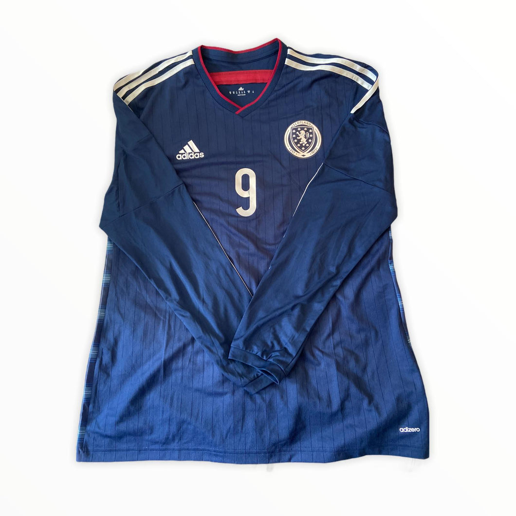 Scotland 2014-15 Home Shirt Long Sleeve Player Issue #9 (Size XL)