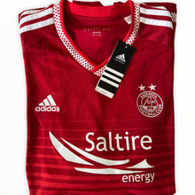 Load image into Gallery viewer, BNWT Aberdeen Fc 2015-16 Home Shirt Long Sleeve (Size XL)
