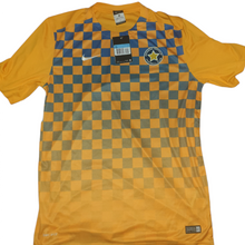 Load image into Gallery viewer, BNWT ASTERAS TRIPOLIS 2015-16 HOME SHIRT (SIZE MEDIUM)
