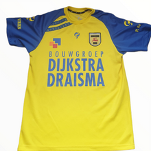 Load image into Gallery viewer, SC Cambuur 2017-18 Home Shirt Match Worn By David Panka #38
