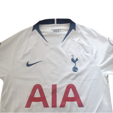 Load image into Gallery viewer, Tottenham Hotspur 2018-19 Home Shirt  Son 7 (Size Small)
