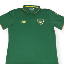 Load image into Gallery viewer, Republic Of Ireland 2020-2021 Polo Shirt (Size Large)
