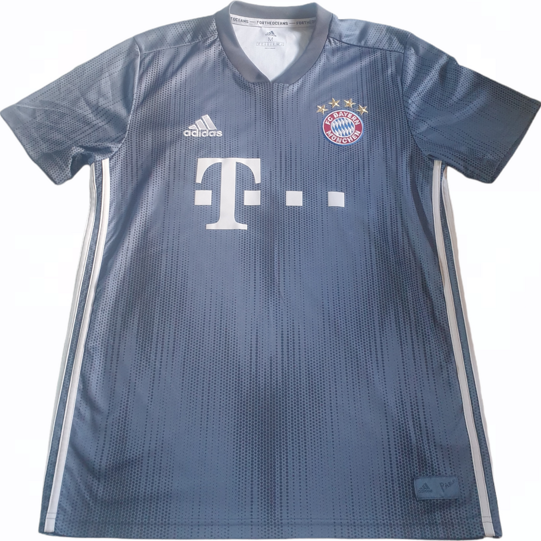 Bayern Munich 2018-19 Third Shirt (Size Medium)