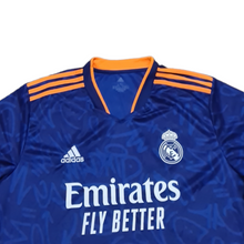 Load image into Gallery viewer, Real Madrid 2021-22 Away Shirt(Size XXL)

