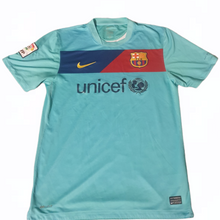 Load image into Gallery viewer, Barcelona FC 2011-12 Third Shirt (Size Small)
