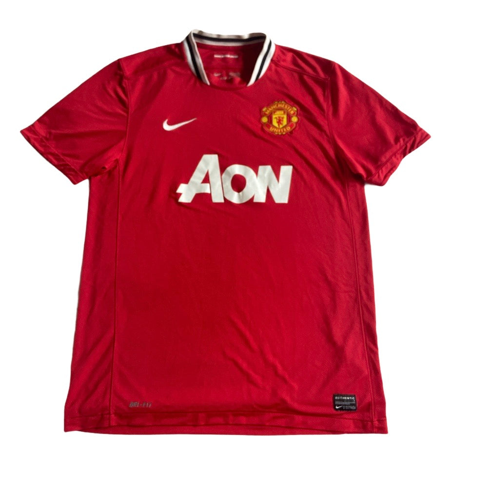 Manchester United 2011-12 Home Shirt (Size Large)
